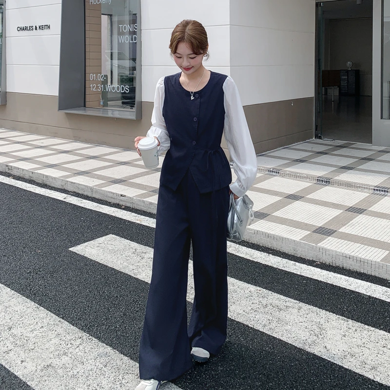 どんな服を着ればいいか？通勤から旅行まで、3つのアイテムで解決するリアルな着こなしの悩み