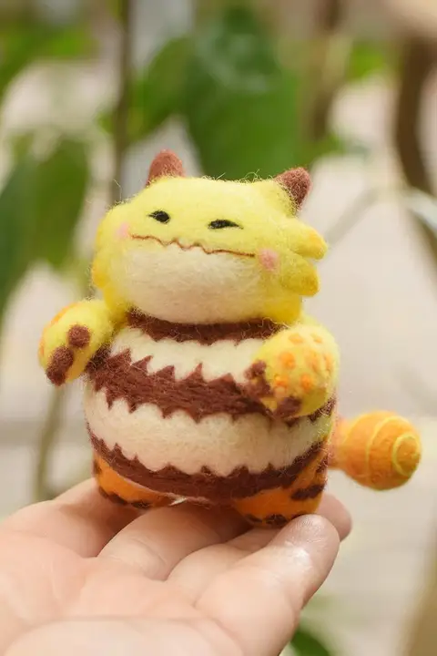 デブドラゴン キーホルダー カップルギフト ウールフェルトDIY材料キット