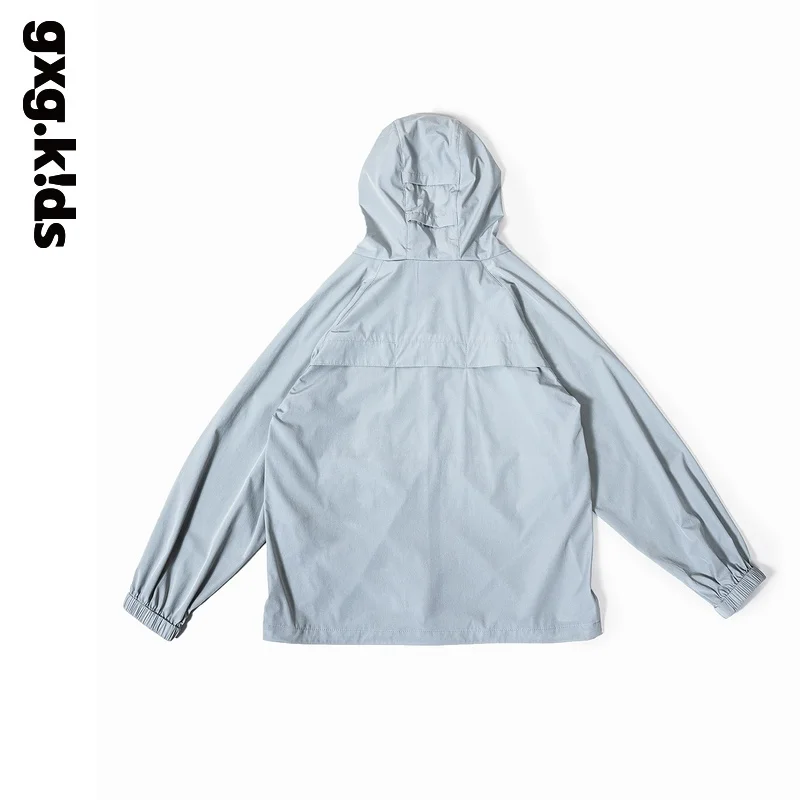 20度の気温で子供の服をどう選ぶ？キッズジャケットの選び方と実際の使い方