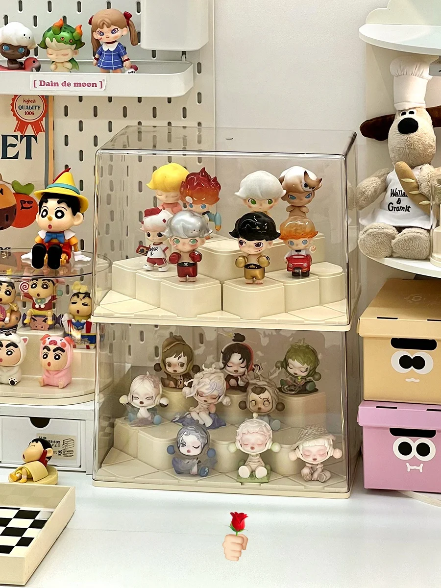 玄関用デコレーションボックス：仕切り付きフィギュア収納の実用性と設置ガイド