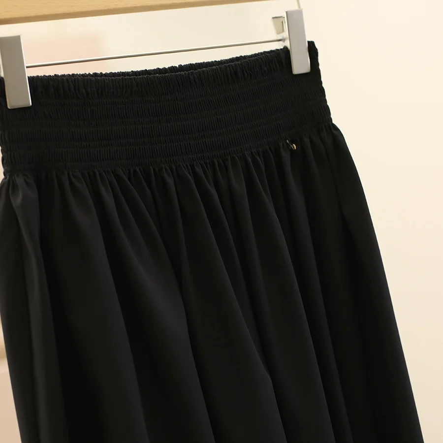 高身長の女性が日常で着やすいスカートは、本当に存在するの？