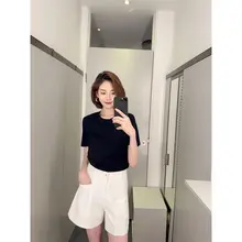 シンプルなデザインの丸首短袖コットンTシャツ【女性用・ベーシック・コーディネートしやすい】