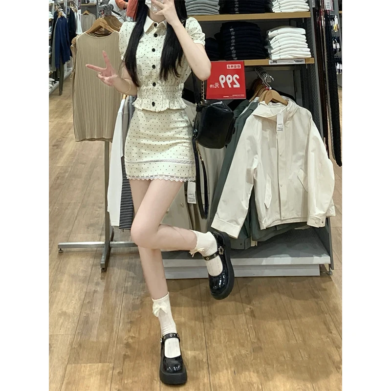 きれいめコーデで迷うなら、この1着が救う！夏の冷淡風ミニスカートは本当に人気なの？