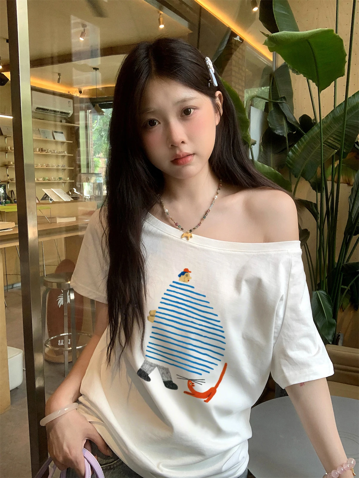 アニメTシャツを着こなすには？夏の日常に溶け込む3つのコツ