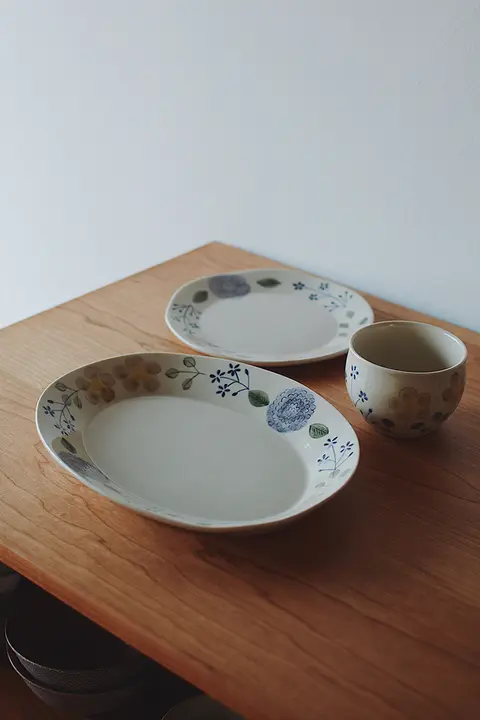 小さなティーカップ 楕円プレート 平皿 無尽夏 手描きシリーズ セラミック