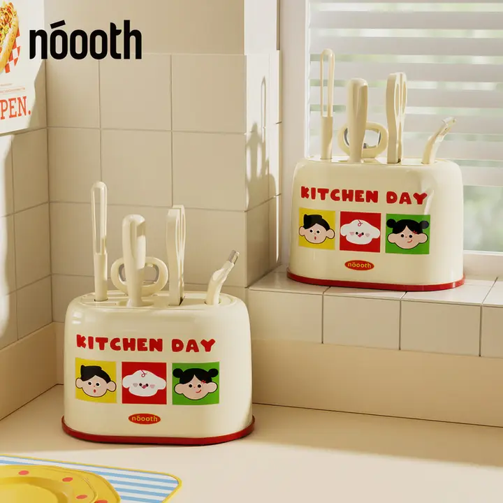 キッチン用多機能ツール【果物ピーラー・泡立て器・ハサミ・栓抜き・収納】（セットアップ対応）