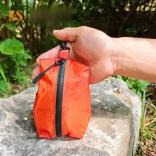 軽量防水収納ポーチ【携帯に便利なミニサイズ・多機能・洗面用】