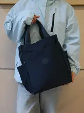 シンプルでおしゃれな手提げバッグ【防水・保温対応・お弁当用】