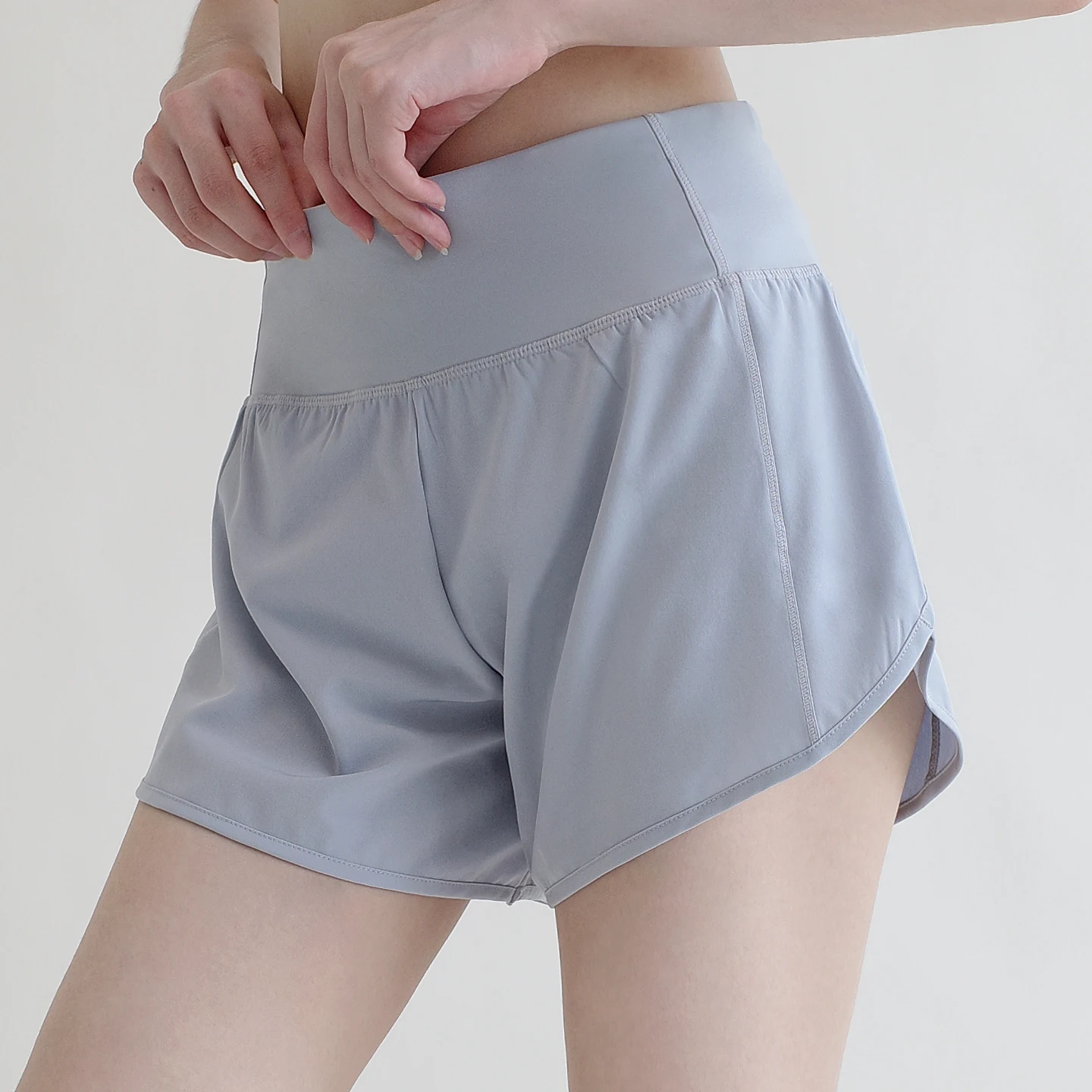 ランニングショートパンツは女性に本当に合うのか？その選び方と実際の着用感を徹底解説
