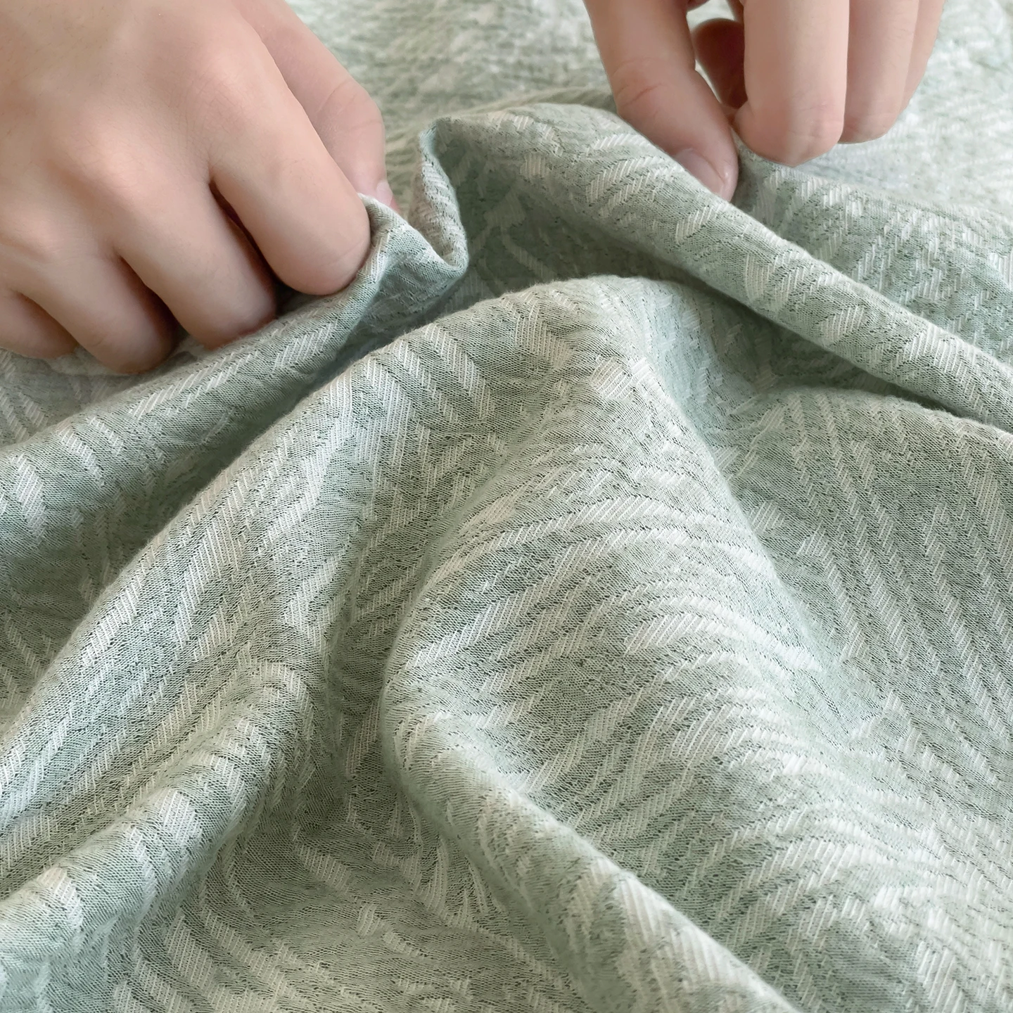純綿の三層ガーゼ毛布仕立てベッド用四点セット：マットレス上に布団を敷くための最適な選択