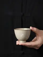 白蝶恋花デザインの陶製ティーカップ【一人用・飲食に最適】