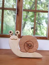 かわいいデザインの静音ウッドスネイル壁掛け時計【子供部屋・リビング用】
