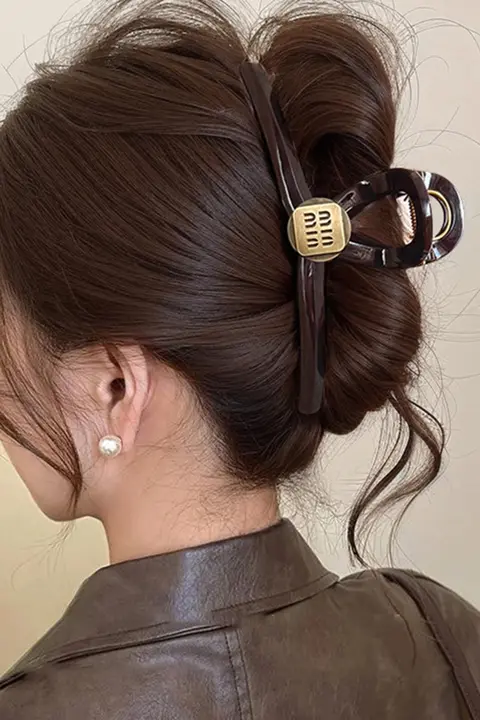 高級感のある大きなシャーククリップ【髪型アレンジ・後頭部用・女性用】