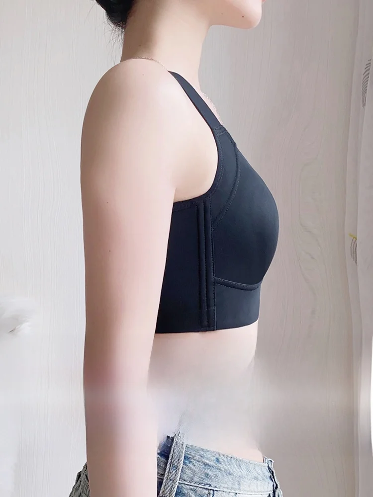 黒い束胸ブラジャー：夏用薄手全罩杯無痕デザインで背中をしっかりサポート