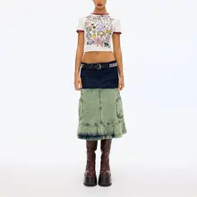 可愛らしいY2Kスタイルの丸首短袖Tシャツ【男女兼用・フィット感】