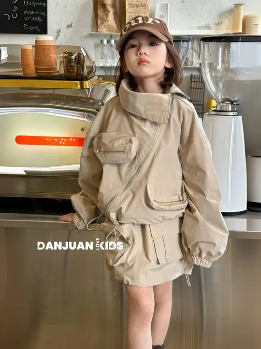 春季新作 女の子用ファッショントップスとミニスカート【立体ポケット付・子供用】（セットアップ対応）