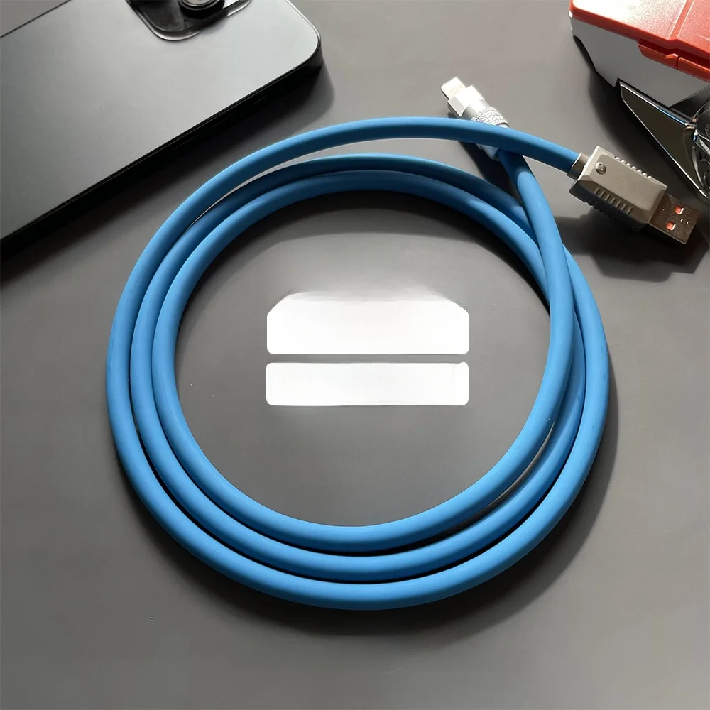 USB-CからLightningに変換するケーブルとしてのタマイズ可能なUSB充電ケーブルの実用性