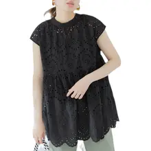 レディース 刺繍入りレースシャツ【夏用・短袖・ゆったり・カジュアル】