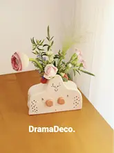 ユニークなデザインの陶器製フラワーヴェース【造花・乾燥花・インテリア装飾用】