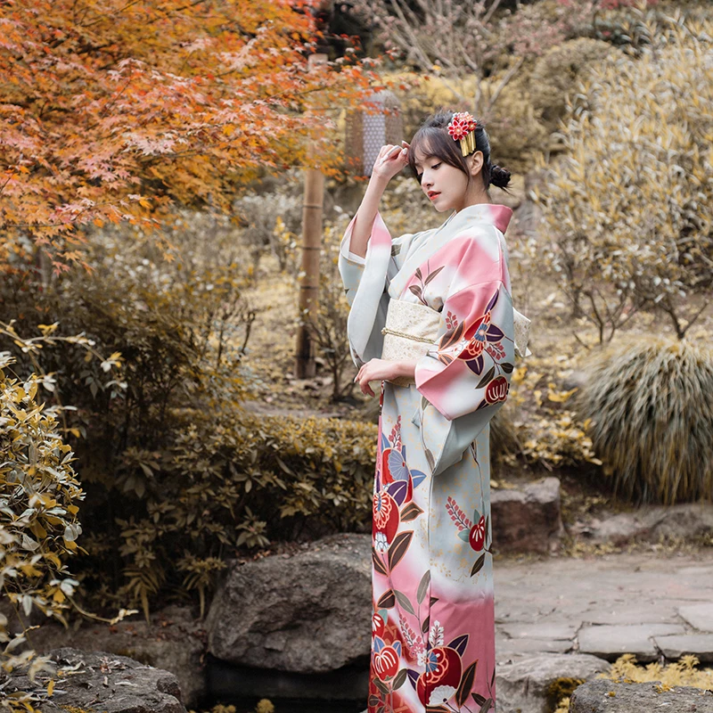 綺麗めストリートで写真を撮るなら、どんな和服がおすすめ？