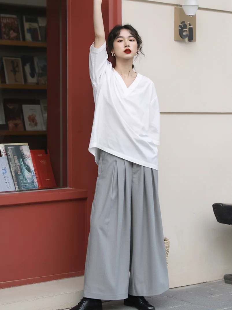 プリーツスカート コーデ 完全ガイド｜トップス選びの秘密とバランスのコツ