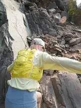 リュックサック 登山リュック 軽量 トレイルランニング アウトドア トレッキング 登山 ランニング スポーツ カジュアル