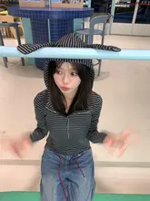 アメリカンスタイルのフード付きヴィンテージストライプミニTシャツ【スリムフィット・可愛いデザイン】