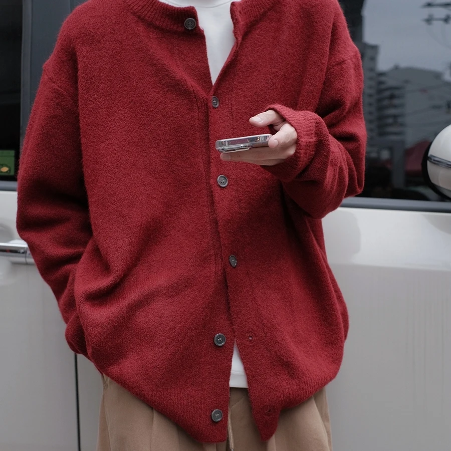 オーバーサイズカーディガン メンズ コーデ おすすめのスタイルと実際のサイズ感