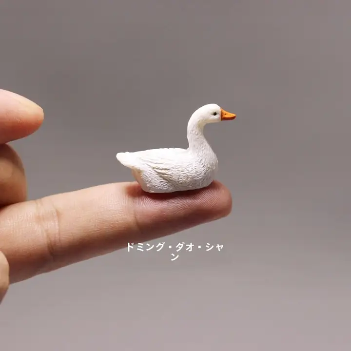 模擬ミニチュア動物アヒルの小さなフィギュア