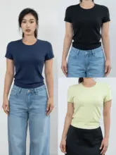 シンプルで快適な半袖ラウンドネックTシャツ【短丈・ストレッチ素材】