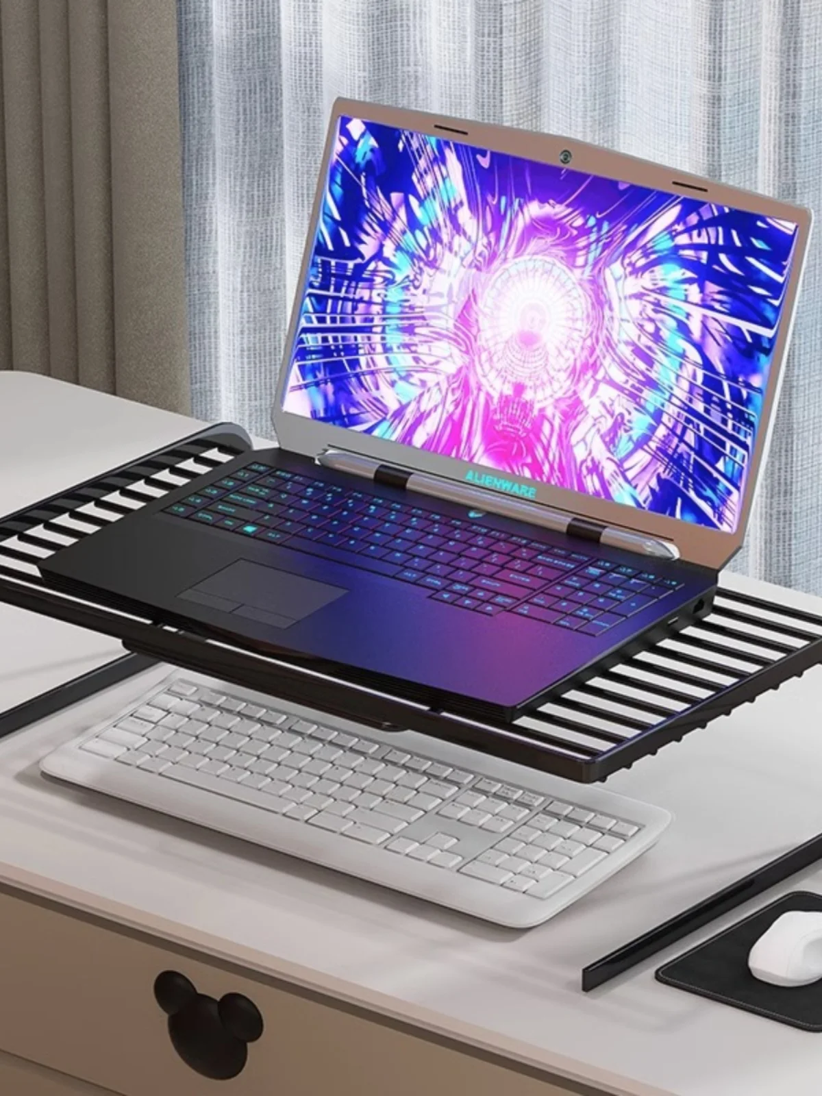 スタンド ノートパソコン タブレット 使用 増高 冷却スタンド デスク ホルダーの使い方と性能