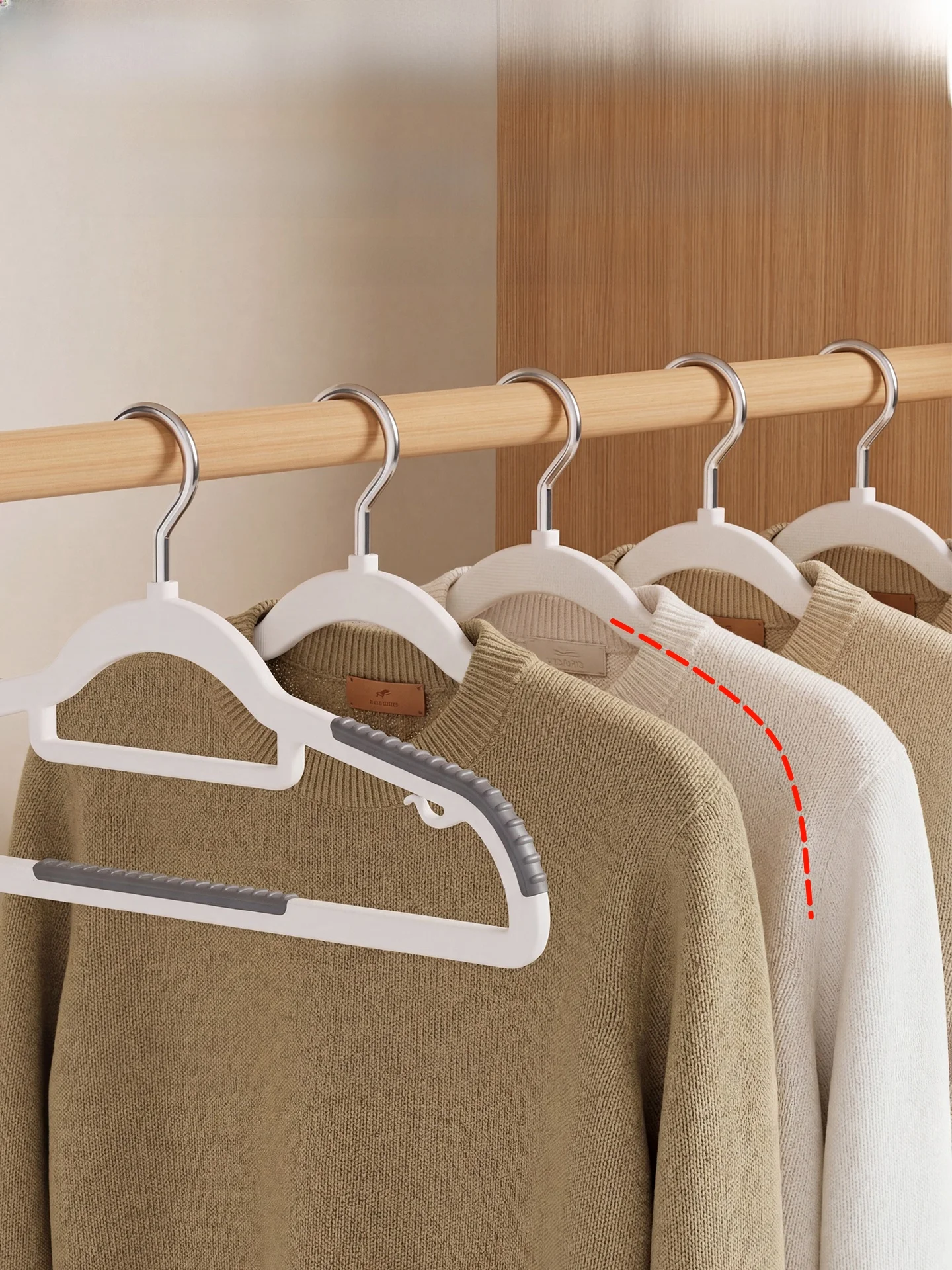 洋服収納 ハンガー ラック：法洁ノ無痕タイプハンガーの実用性と設計原理