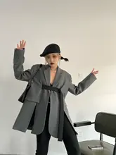 洗練されたデザインのグレーコート【女性用・スリムフィット・韓国スタイル】