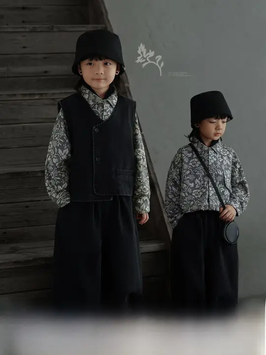子供用 ヴィンテージ風 長袖トップス【花柄シャツ・ベスト・ロングパンツ】（セットアップ対応）