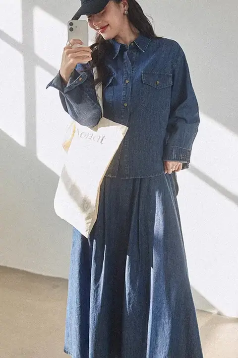 レトロなデニムジャケットとパンツの春用コーディネート（セットアップ対応）