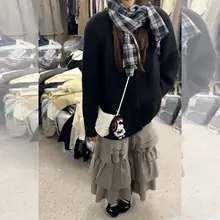 秋のOOTDにぴったり！黒のニットカーディガンとスカート【ハイセンス・韓国風】（セットアップ対応）
