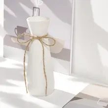 白色陶器製ドライフラワー用花瓶【ミニマリストデザイン・北欧スタイル・インテリア装飾】