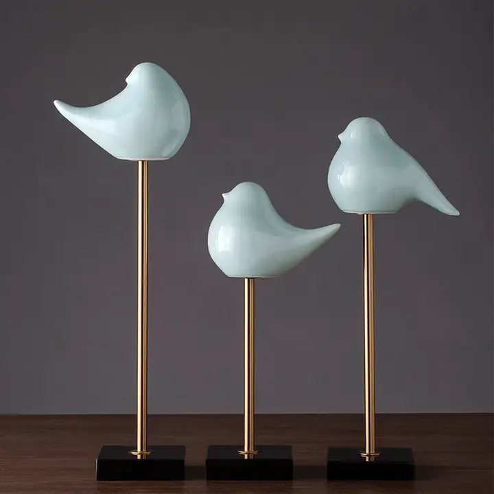 可愛い陶製の小鳥の置物【手作り・インテリアデコレーション用】