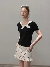 黒のドット柄バタフライリボン付きパフスリーブTシャツ【デザイン性・フィット感】