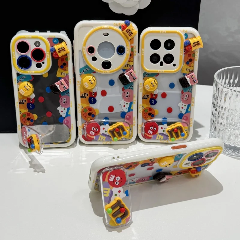 カラフルな豆デザインのiPhone用クリアケース：おもしろさと保護の両立