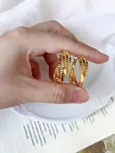 デザイン性の高い多面フェイスイヤリング【通勤用・S925シルバー製・スタイリッシュ】