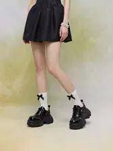 黒の厚底小型革靴【カジュアル・老舗デザイン・夏用】