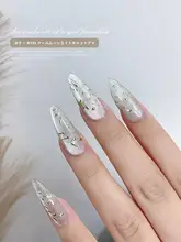 ネイルシール 中式デザイン 金色・銀色の浮彫り葉モチーフ