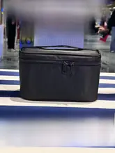 大容量の化粧ポーチ【旅行用・多機能・シンプルデザイン】