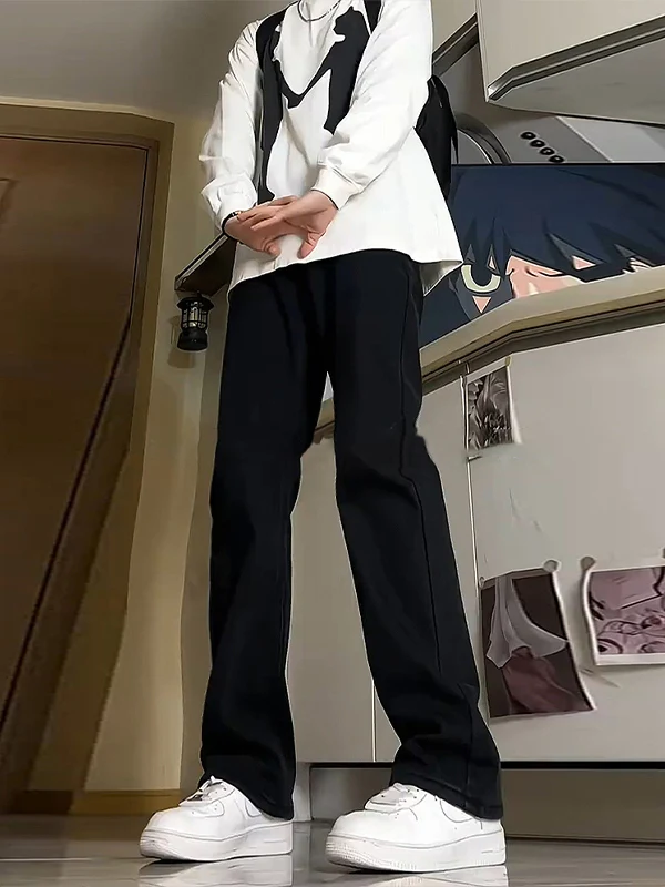 高校生男子が着るべき、今こそ注目すべきジーンズは？