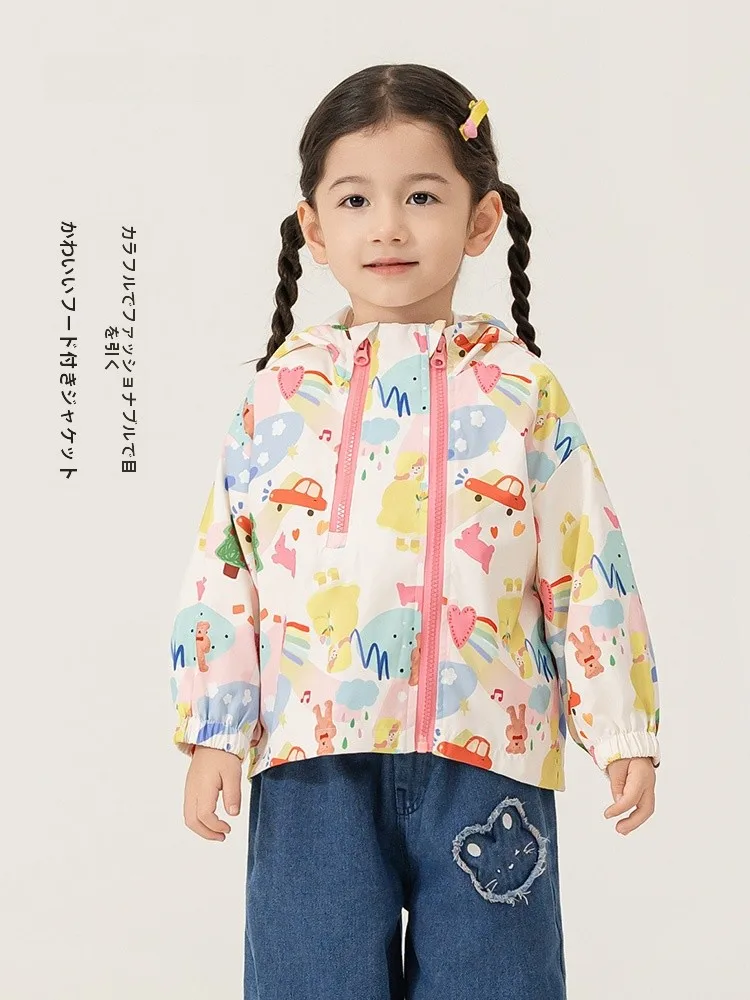 女の子用ジャケット：春秋用防風・薄手タイプの実用性とデザインのバランス
