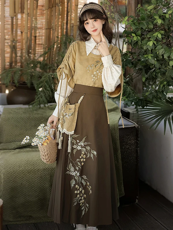 華やかなデザインの漢服風セットアップ：台湾人向けのアジア風ファッションを実現