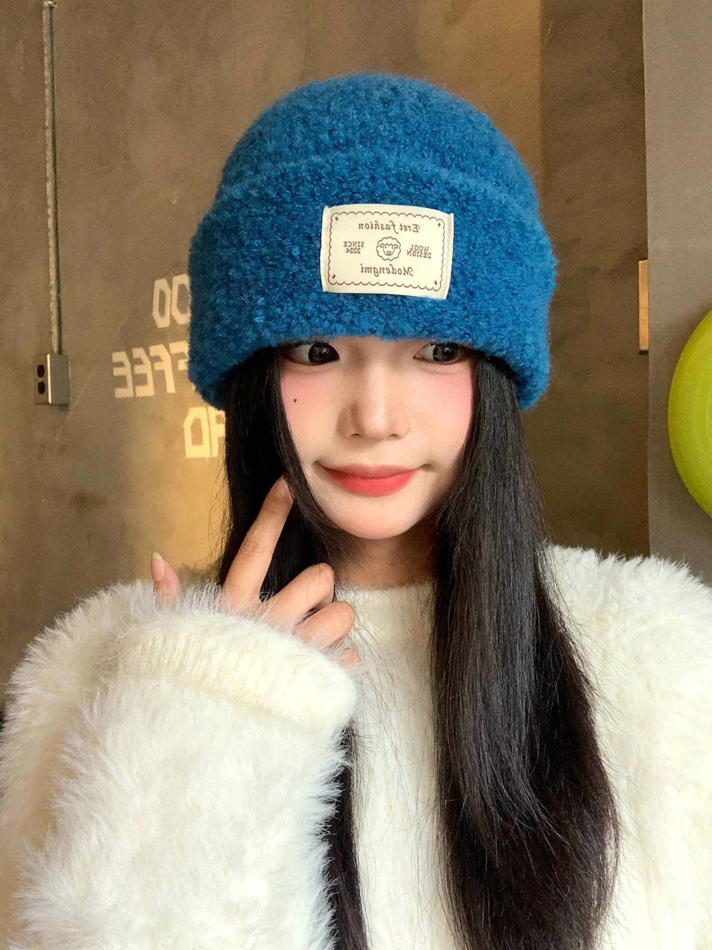 冬の帽子に耳あて付きが必須？その理由と、今すぐ選ぶべきアイテムとは