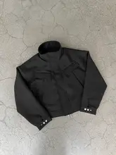 ポケット付き立体カットの磁気留め具フルジップジャケット【アセテート混合・ブラック】