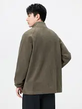 深灰色刺繍入り メンズスウェットパーカー【冬用・保温・ワイドフィット・ジッパー・立襟】